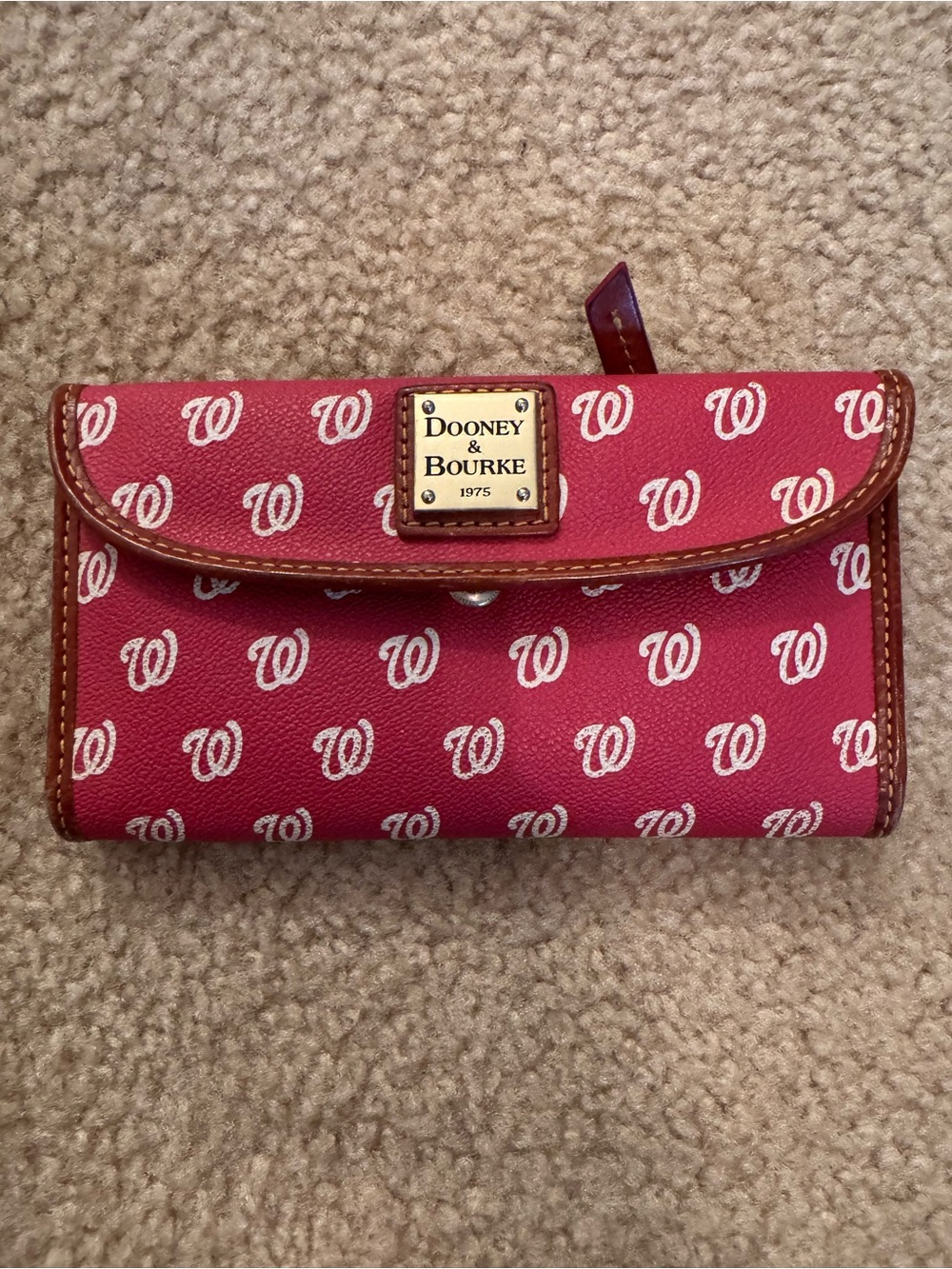 Dooney & Bourke Washington Nationals Clutch/Wallet